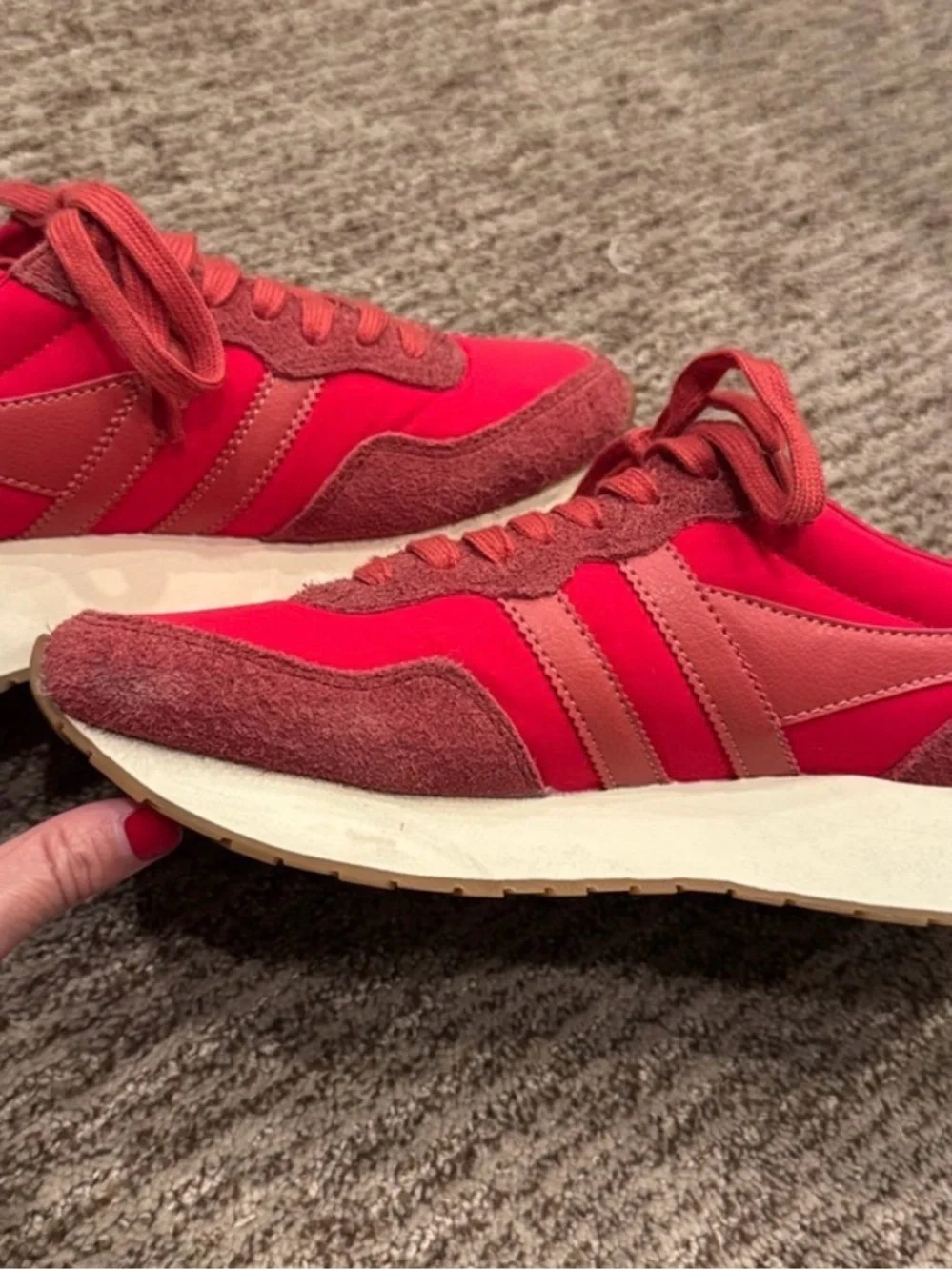 Gola women’s Red and Burgundy Retro Runner Sneakers